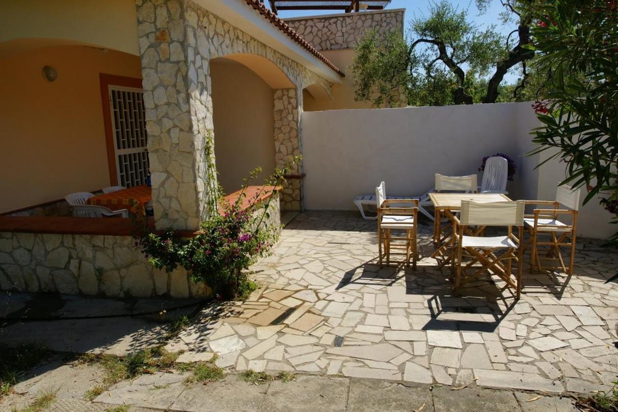 Villa Oleandro Ciccino Vieste Exteriör bild