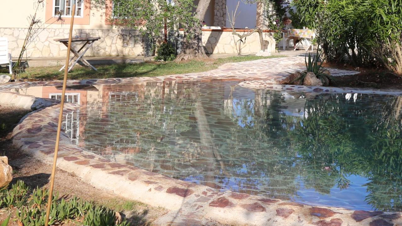 Villa Oleandro Ciccino Vieste Exteriör bild