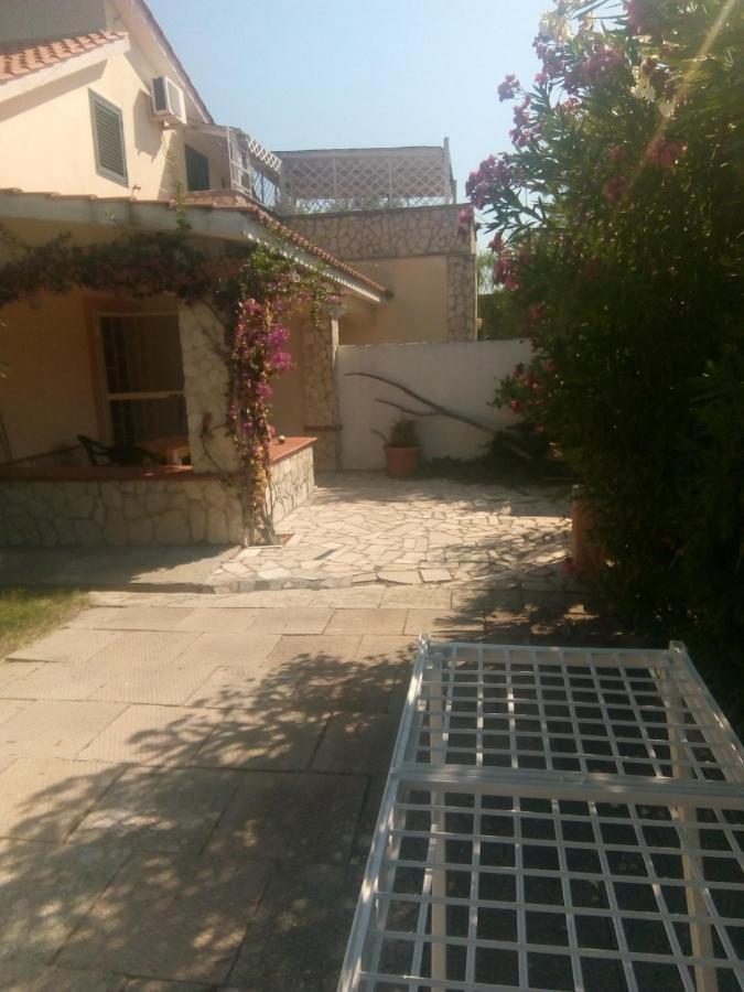 Villa Oleandro Ciccino Vieste Exteriör bild