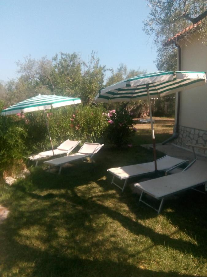 Villa Oleandro Ciccino Vieste Exteriör bild